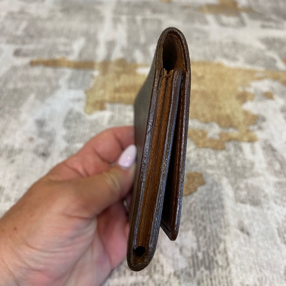 Louis Vuitton card wallet in monogram - Picture 3 of 10